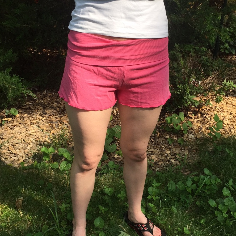 Splendid pink shorts